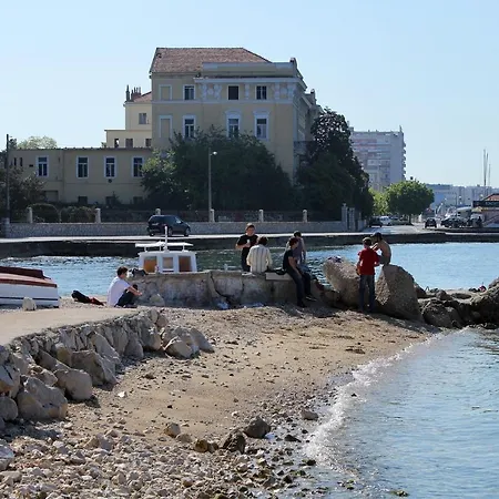 Apartment Apartments With A Parking Space Zadar - 12514